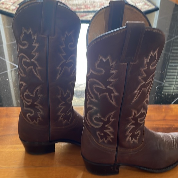 J.  Chisolm Size 8 Men’s Premium  Brown Cowboy Boots. - Picture 4 of 11